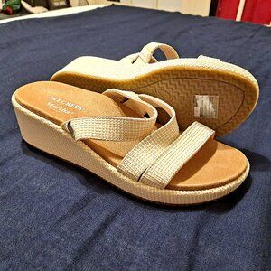 Skechers Women's Martha Stewart Arch Fit Beverlee-Morningside Wedge Sandal - 9